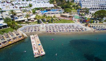 SALMAKIS BEACH RESORT & SPA